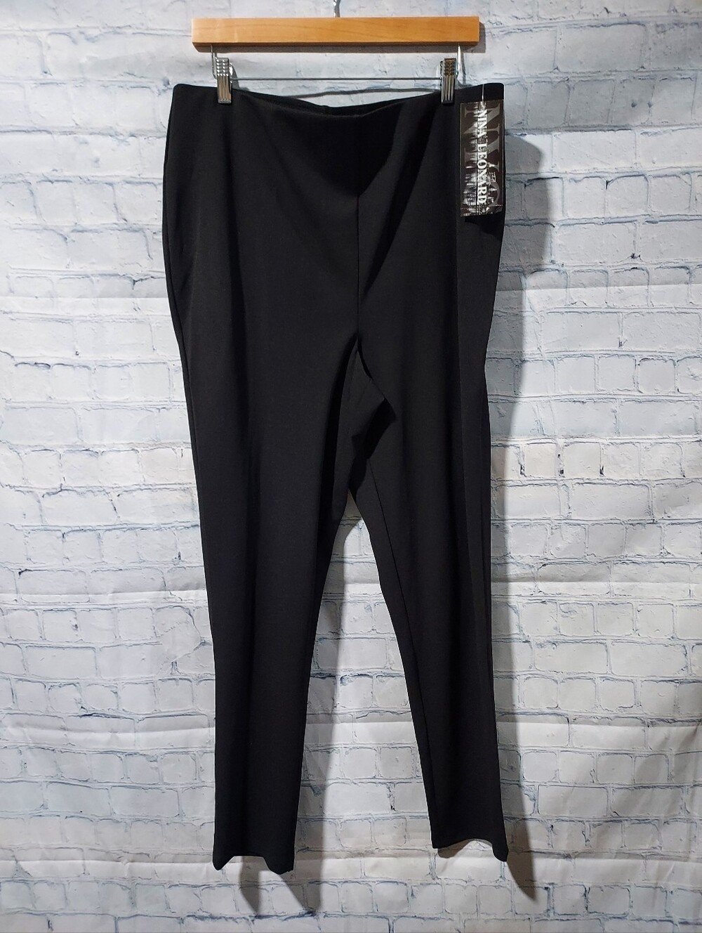 Nina Leonard 1X Black Pants Office Business Career Wear Stretch Minimalist